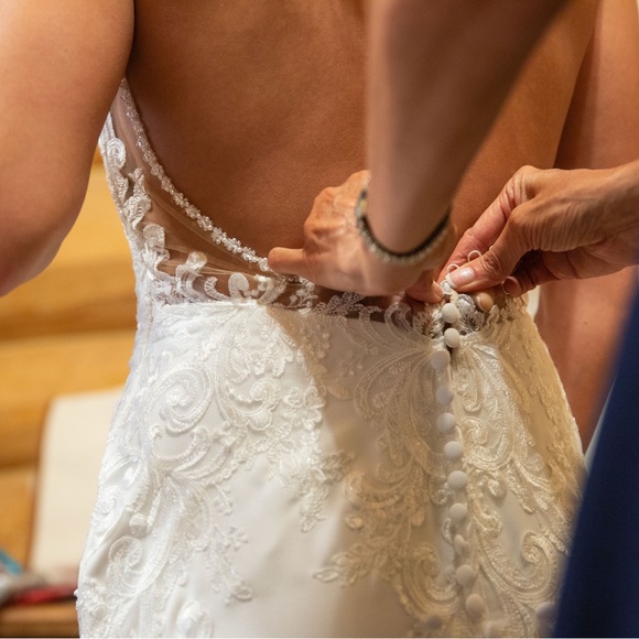 Morilee Madeline Gardner Rasia Lace Wedding Dress - Picture 10 of 11